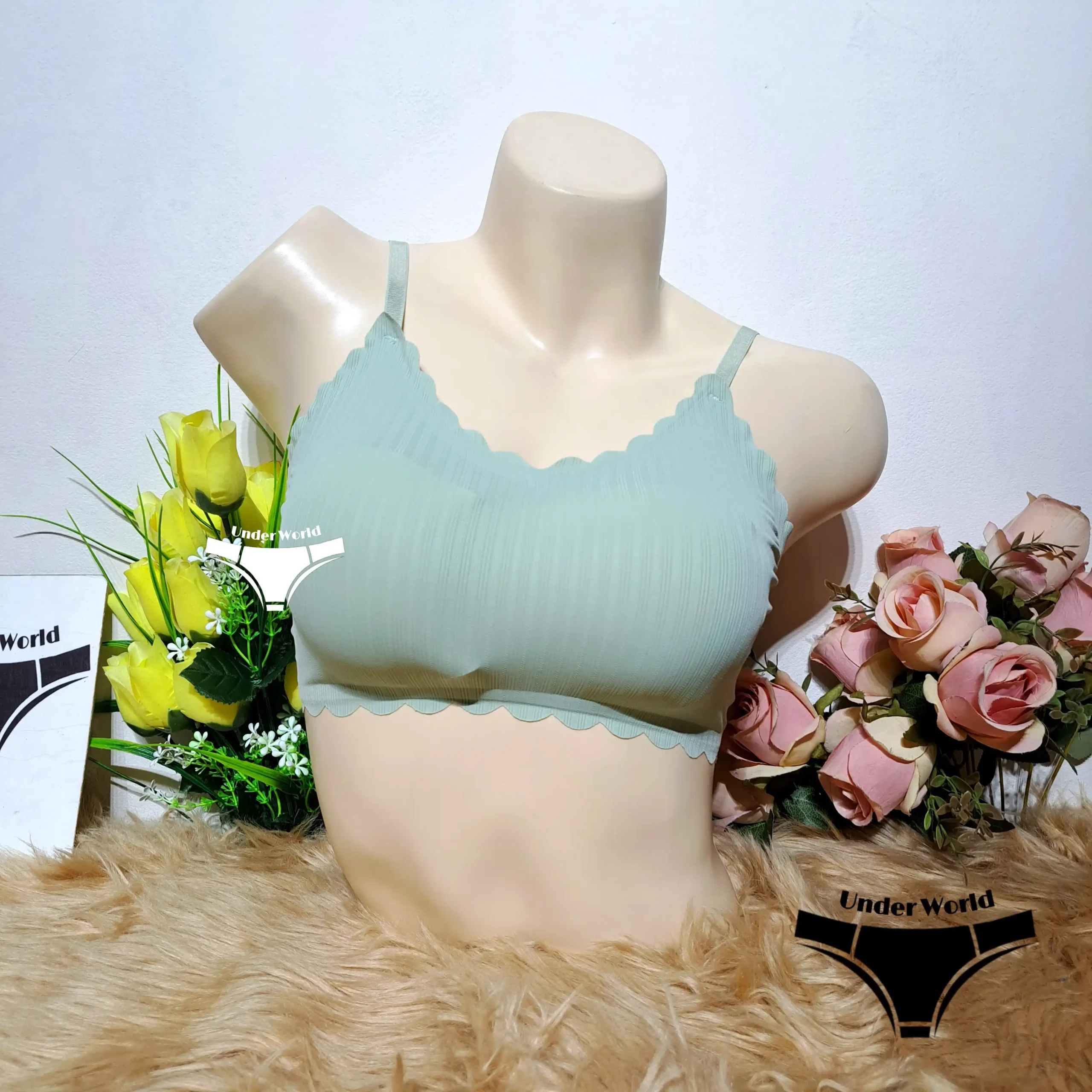 Seamless Ice Silk Soft Removal Padded Bra for Hot Women and Girls